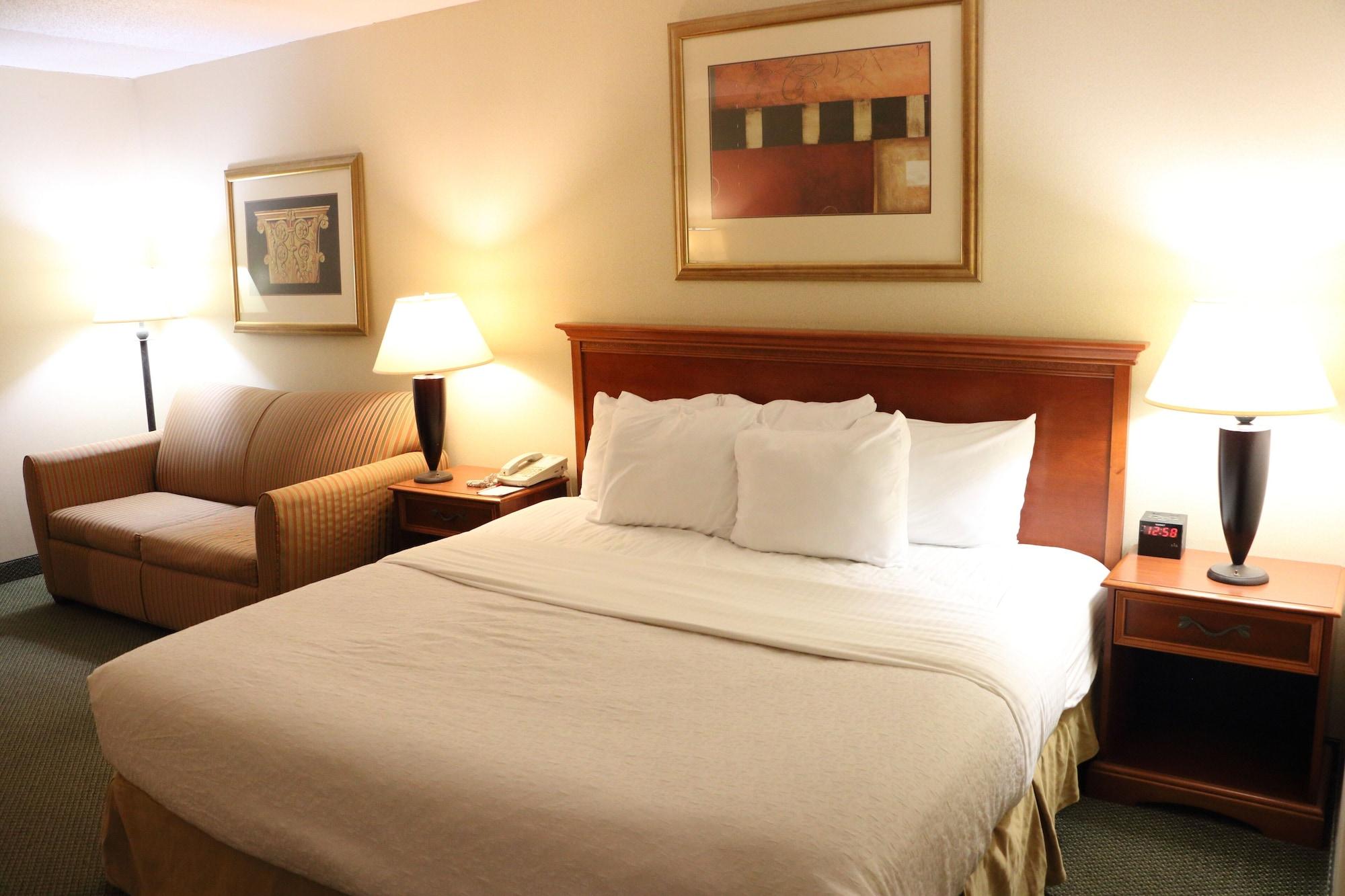 Hotel Ramada By Wyndham Alpena Zewnętrze zdjęcie